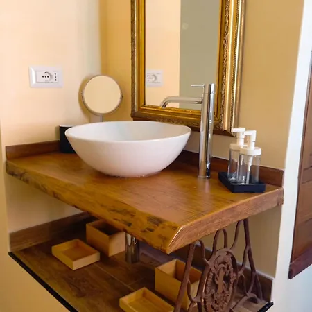 La Prua Di * モンテマルチェッロ