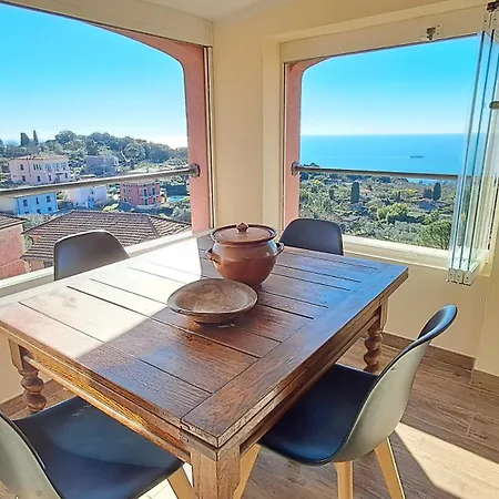 La Prua Di * モンテマルチェッロ