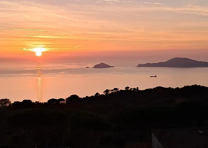 Apartment La Prua Di Monte Marcello